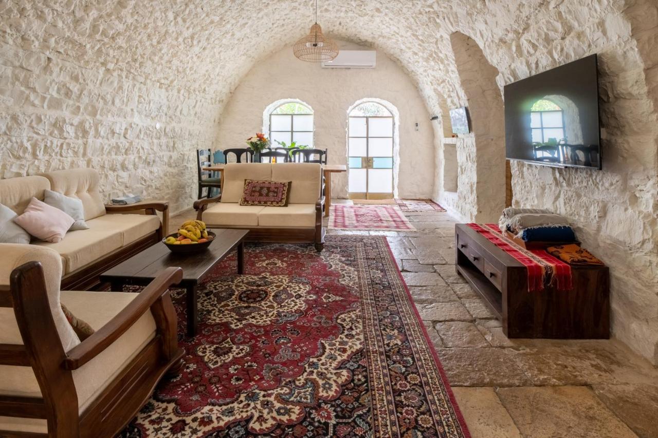 הבית בסמטת תל אביב Villa Рош Пина Екстериор снимка